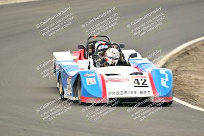 media/Jan-26-2025-CalClub SCCA (Sun) [[cfcea7df88]]/Group 6/Race/